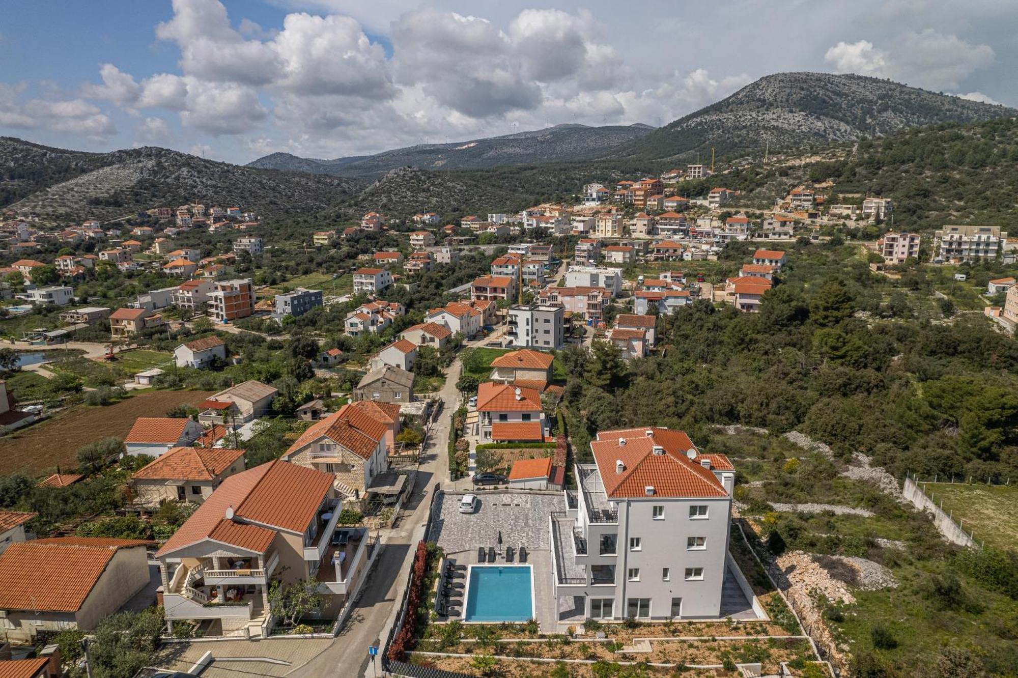 Villa Barbara & Zoran With Free Parking And Heated Swimming Pool Seget Vranjica Extérieur photo