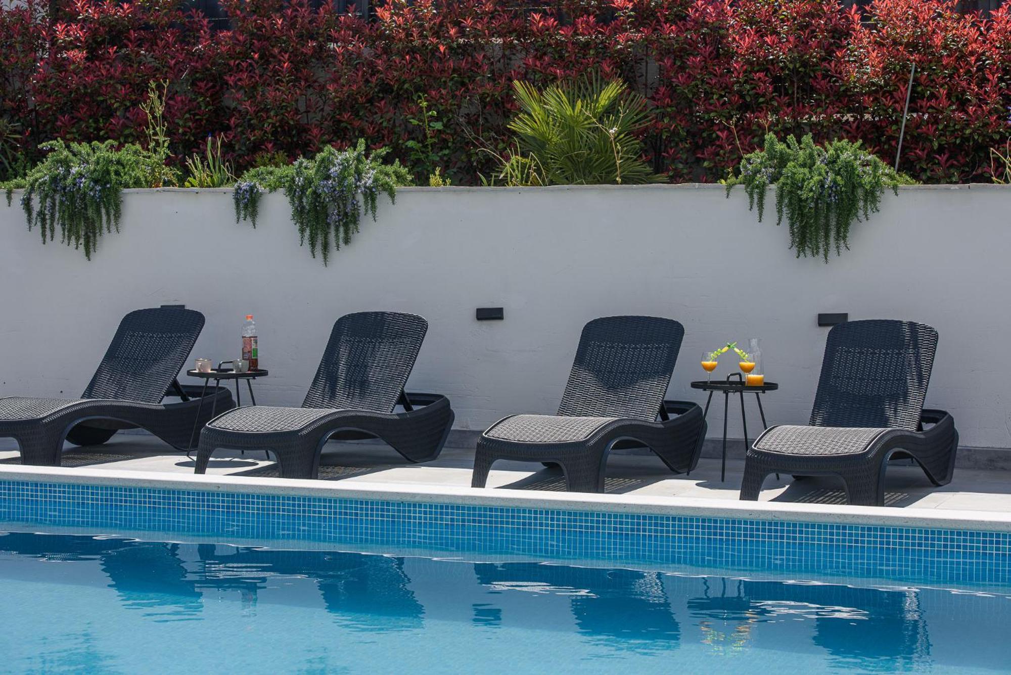 Villa Barbara & Zoran With Free Parking And Heated Swimming Pool Seget Vranjica Extérieur photo