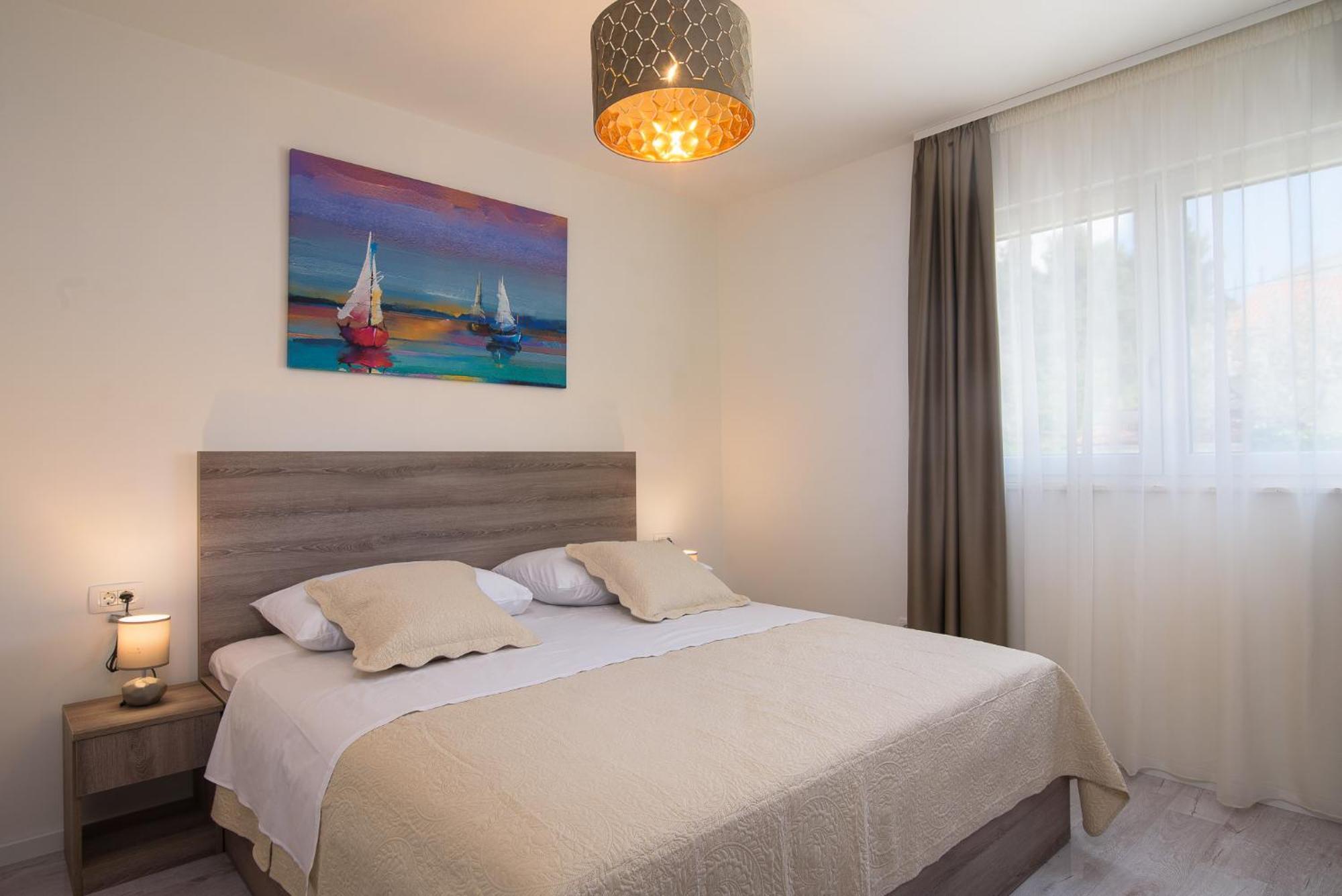Villa Barbara & Zoran With Free Parking And Heated Swimming Pool Seget Vranjica Extérieur photo