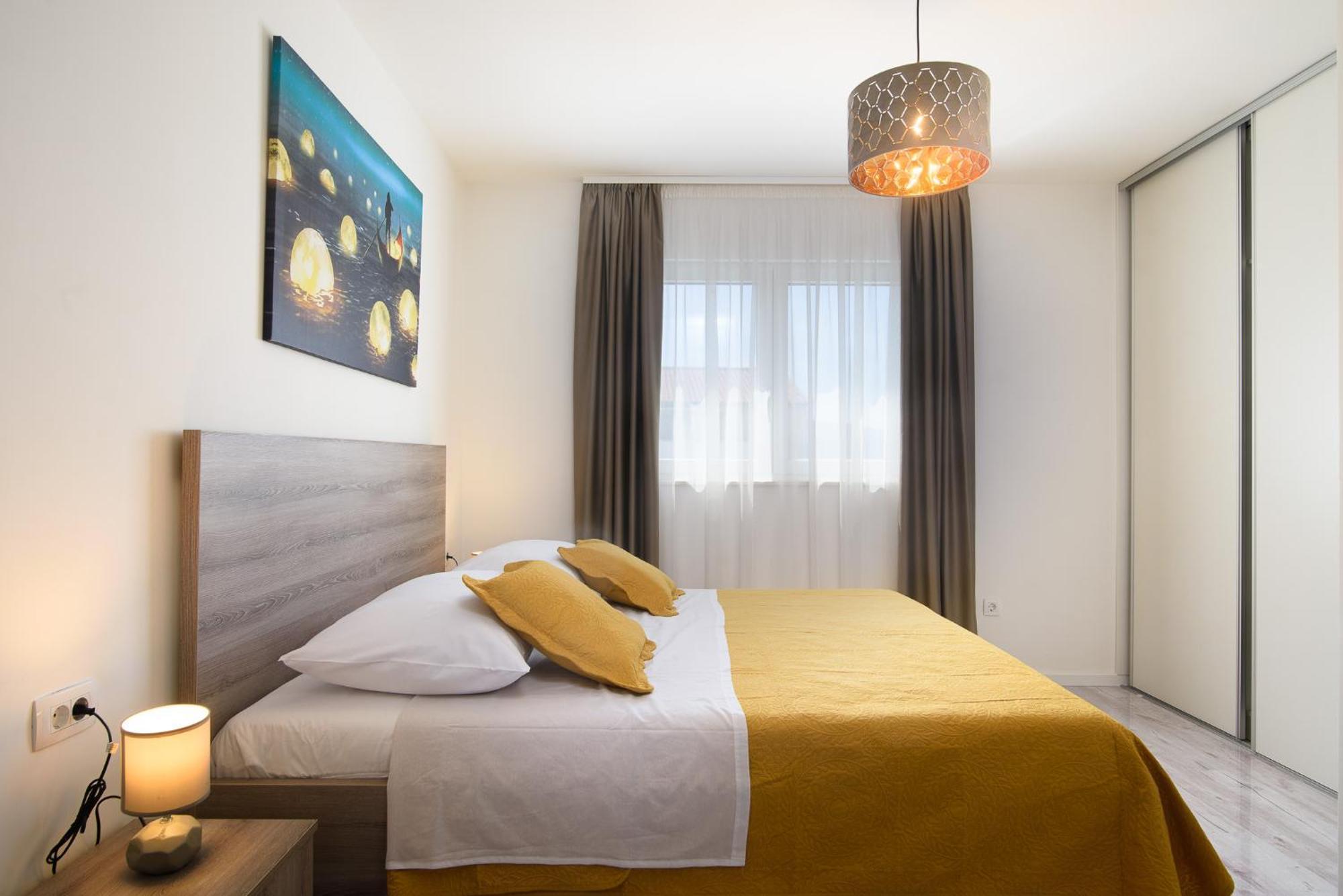 Villa Barbara & Zoran With Free Parking And Heated Swimming Pool Seget Vranjica Extérieur photo