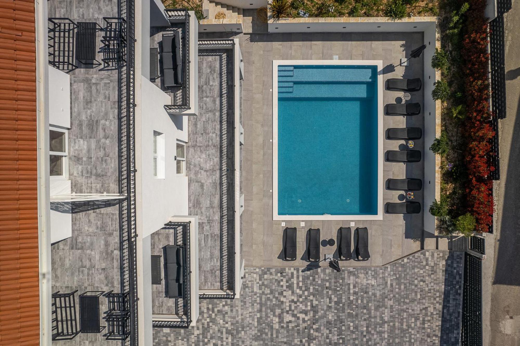 Villa Barbara & Zoran With Free Parking And Heated Swimming Pool Seget Vranjica Extérieur photo
