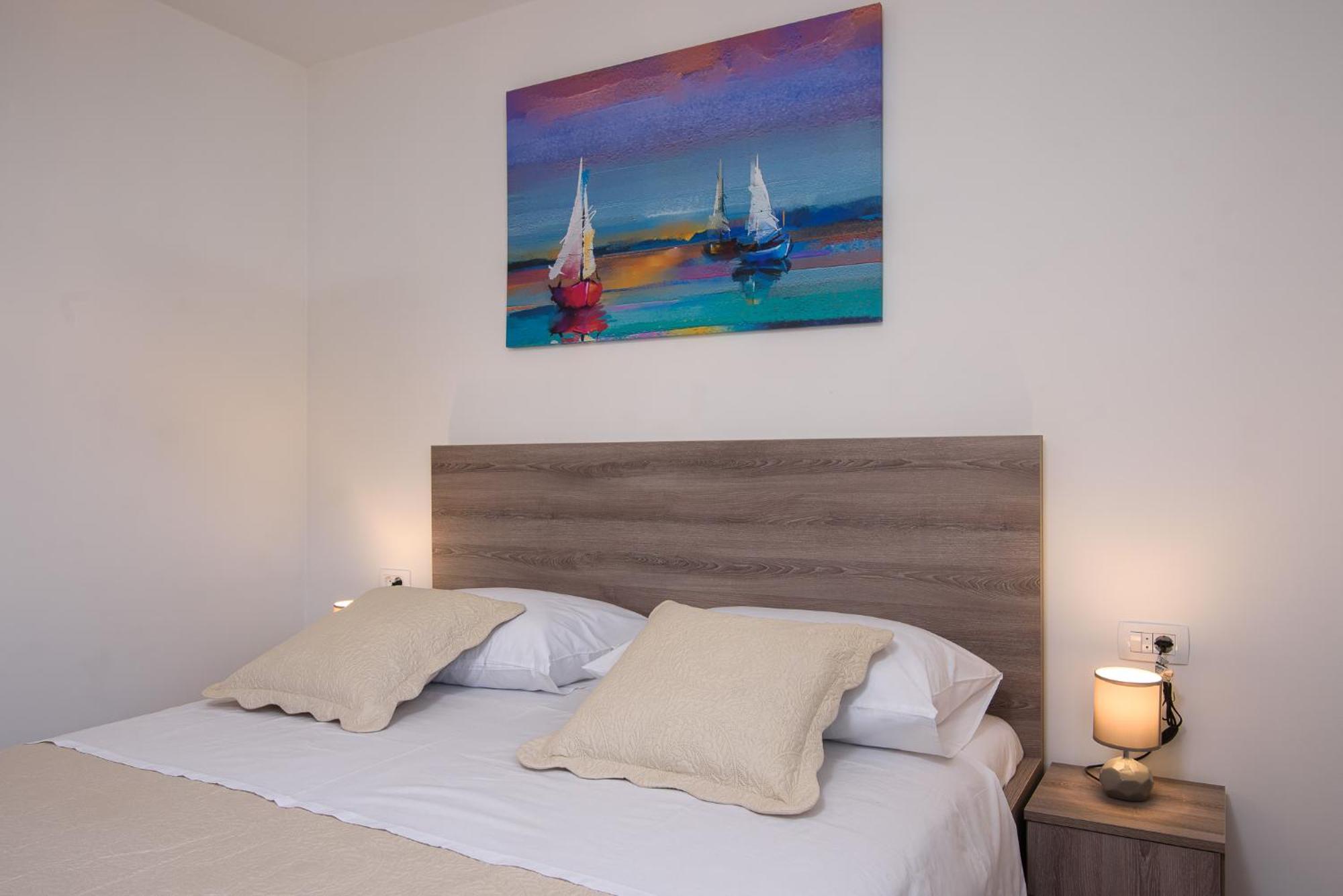 Villa Barbara & Zoran With Free Parking And Heated Swimming Pool Seget Vranjica Extérieur photo